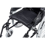 Drive Medical K518FBADDA-SF Lynx Ultra Lightweight Wheelchair, Swing away Footrests, 18
