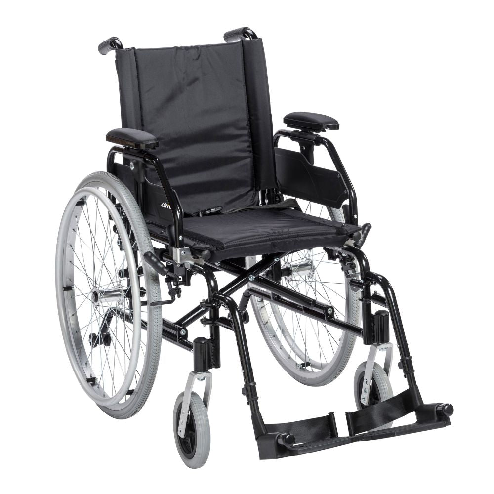 Lynx Wheelchair Lightweight Design Swing Away Footrests