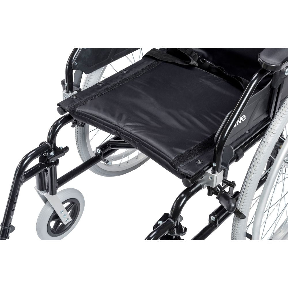 Ultra Lightweight Lynx Wheelchair 18 Inch Seat Footrests